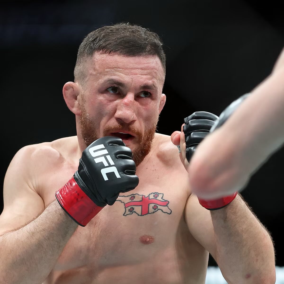 CombaTalk's tweet image. Jake Paul tonight: