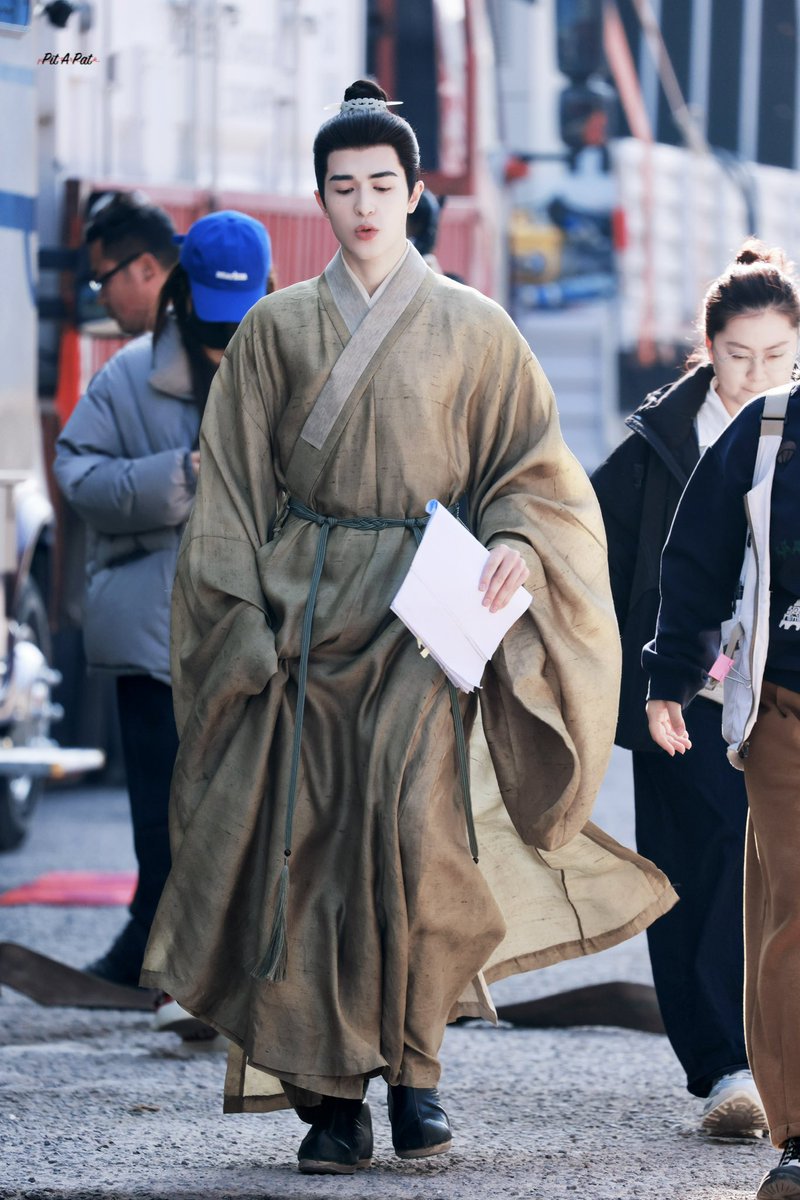 251220 明月录转场

<a href="/patrick_pppat/">Patrick</a>

#AMingDynastyAdventure
#明月录 #ติงอู #丁巫
#PatrickFinkler #Patrick
#แพทริค #เจ้าปลาดาว
#尹浩宇 #Patrick尹浩宇