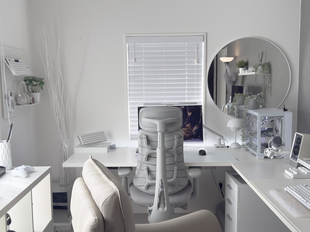 y1010ss's tweet image. 癒しのゲーム＆作業空間🐣☀️

#desksetup