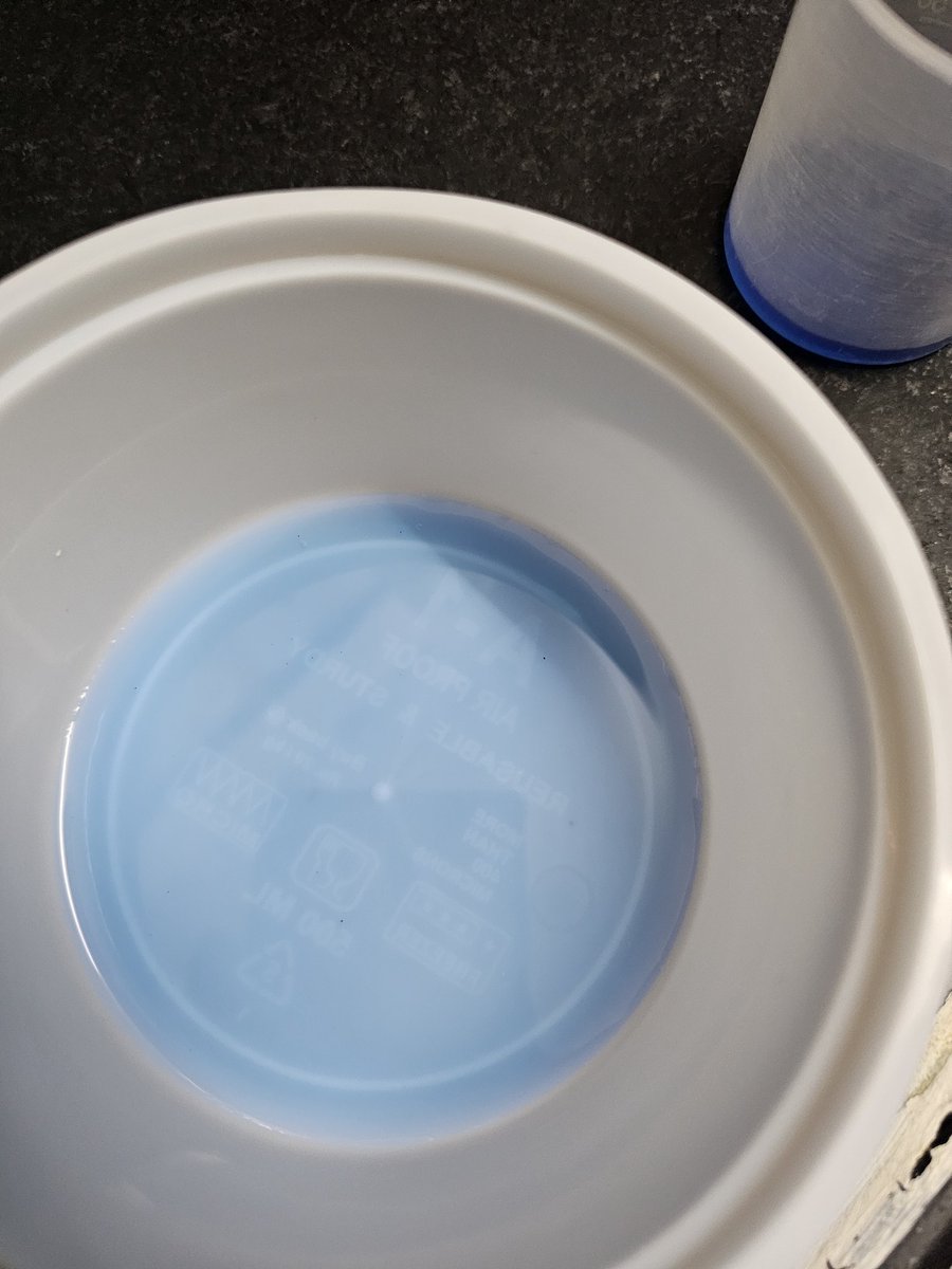 harrysajj's tweet photo. We can only know about any such product when we use it till it is just ordered in advance and kept on stock at home we wont know the quality of product because they copy the packing which looks almost same https://t.co/U55HkzQGaX