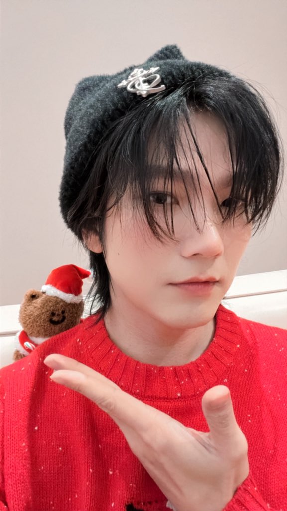 🎁ปีนี้ ขอของขวัญเป็นรอยยิ้มกับความรักจากแฟนคลับได้ไหมค้าบบ 🥹💌

CELEBRATE WITH BUILD

#BuildXmasParty