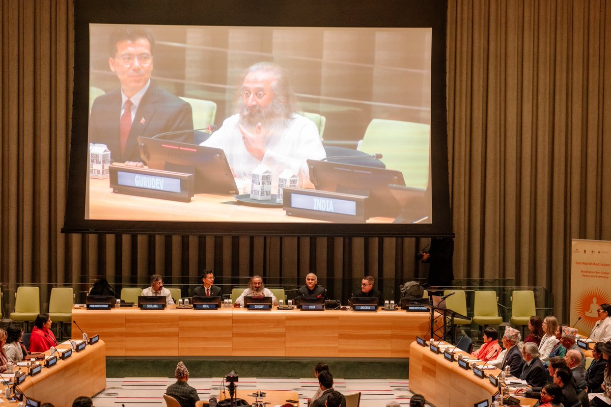 Image for the Tweet beginning: Delivered the keynote and guided