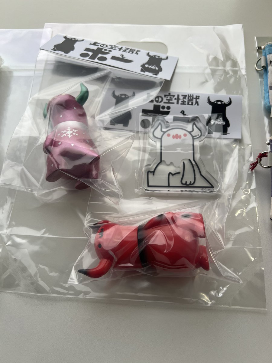 tama109tama's tweet photo. 予定あったからすぐ帰ってきちゃってお話しできなかったけど、色々買えて良かった！

#ARTISTICSANTAS 
#studiomakeover https://t.co/AAWjR6FsO7