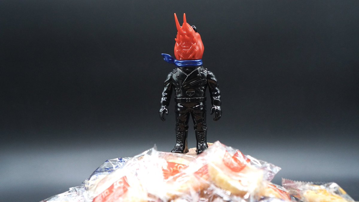 瀬戸しお20周年キャンペーンで当選した瀬戸しお仮面ソフビです