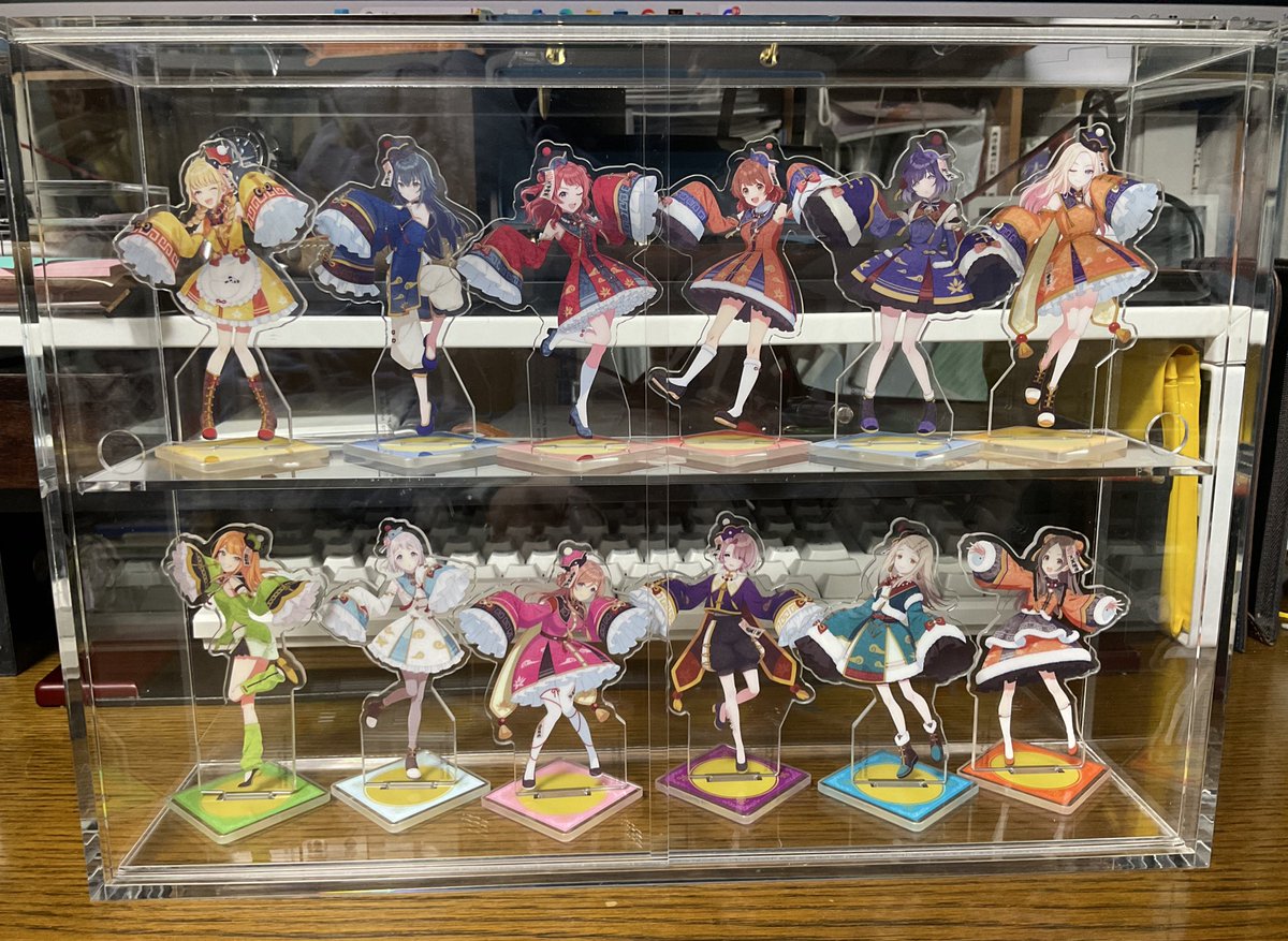 学マス一番くじのアクスタ、無印良品のアクリルコレクションケース大が 