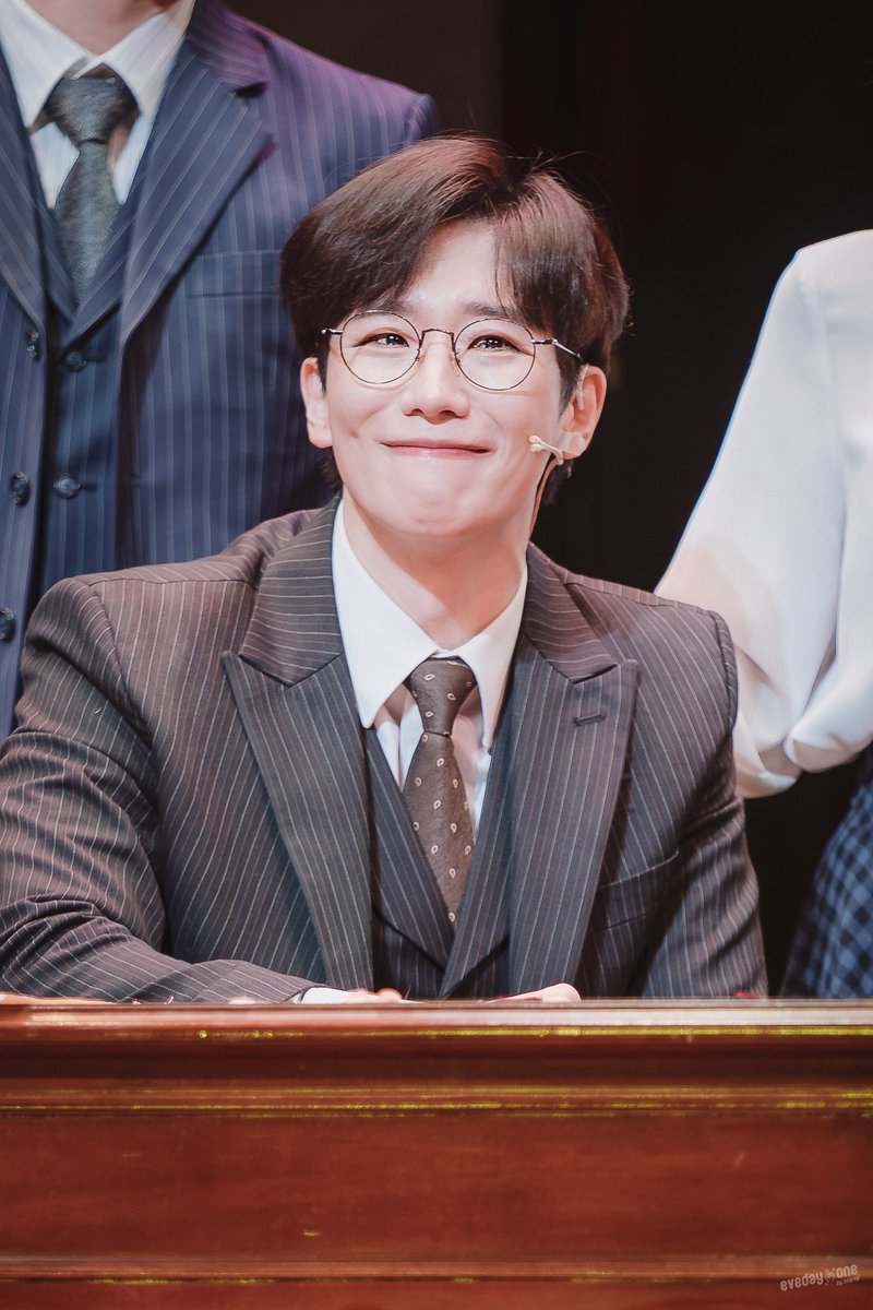 yumelonnn's tweet image. 김경수가 제일 잘하는 것: 
다정한데                            예민하기