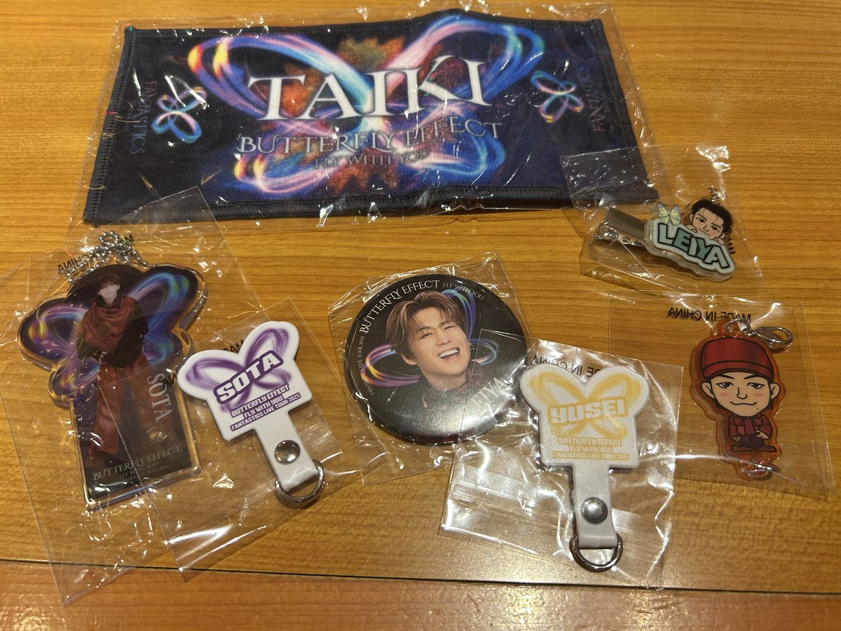 FANTASTICS BUTTERFLY EFFECT カプセル ガチャ 交換 ファンタ ミニ