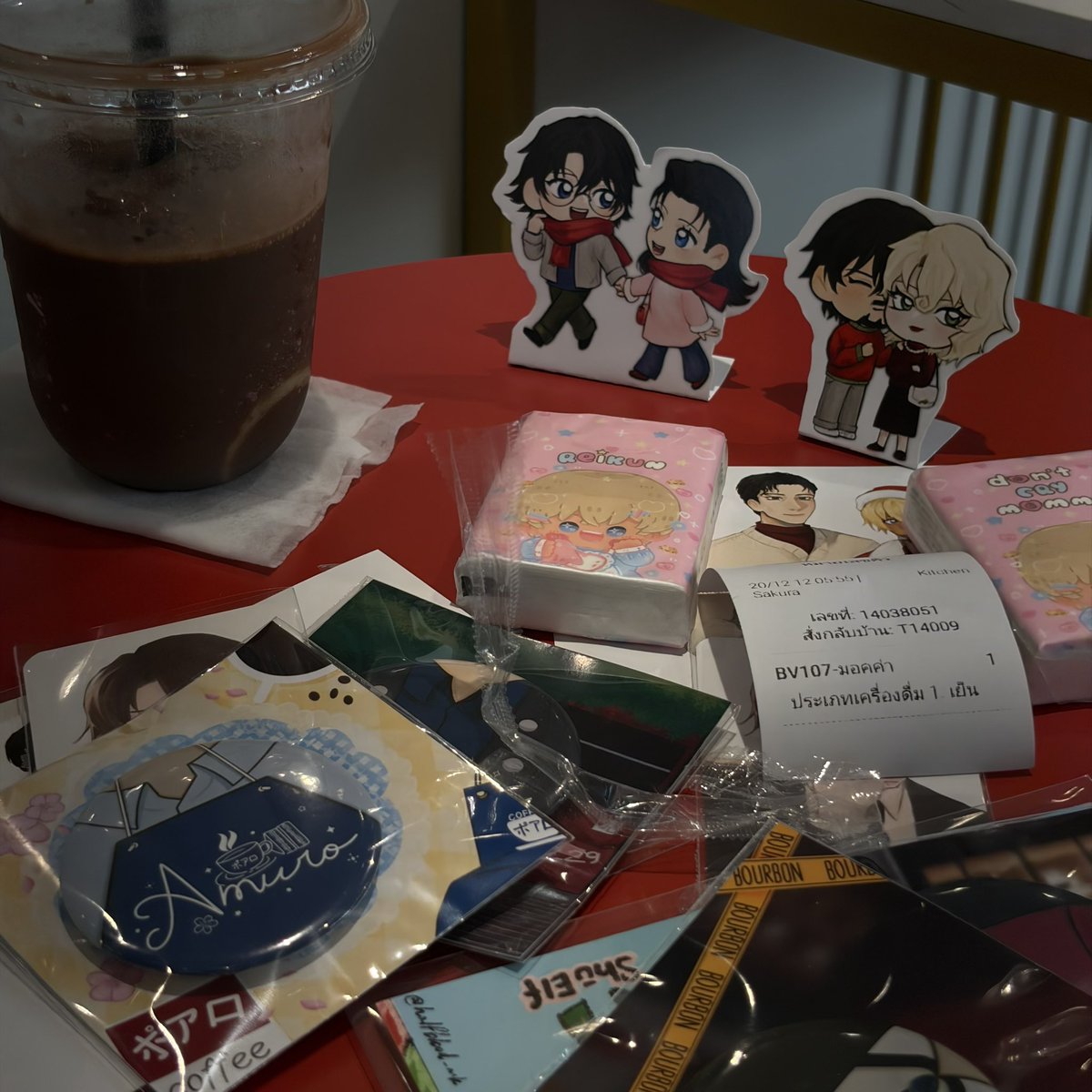 deadpoetsbar's tweet image. 🥰  #REDchristmasparty_AKAMcafe