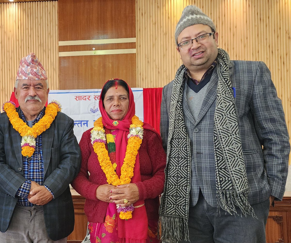 मिति-२०८२/०९/०५ गते हाम्रो भूगोलका सान, मुलुककै अमुल्य निधि वरिष्ठ कलाकार आदरणीय दाइ श्री रामचन्द्र अधिकारी तथा भाउजू सीता अधिकारीसङ्ग चिन्तन चौतारीको १९ औं शृङ्खलामा ।