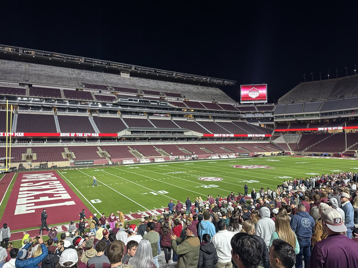 RageBot_'s tweet image. BTHO Miami