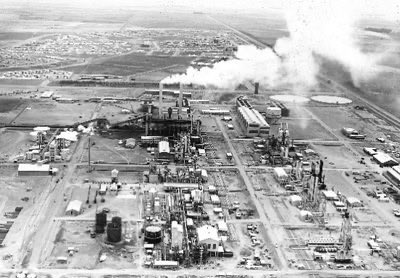JSAS_Editors's tweet image. 📢📢New article! How did apartheid South Africa weather the 1973–74 oil crisis? Despite sanctions, no oil reserves, and global recession, the immediate impact was limited. This article explores why, and how the crisis was turned into political capital. 

l1nq.com/sv0oJ