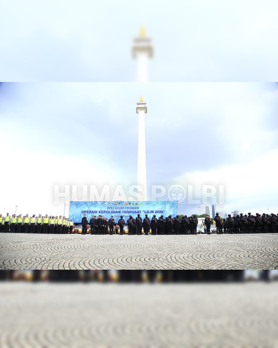 Polri menggelar Apel Gelar Pasukan Operasi Kepolisian Lilin 2025 di Lapangan Silang Monas, Jakarta, sebagai bentuk kesiapan pengamanan perayaan Natal 2025 dan Tahun Baru 2026. 
Polri Mengadakan Operasi Lilin 2025 #PersiapanNatalTahunBaru 2026