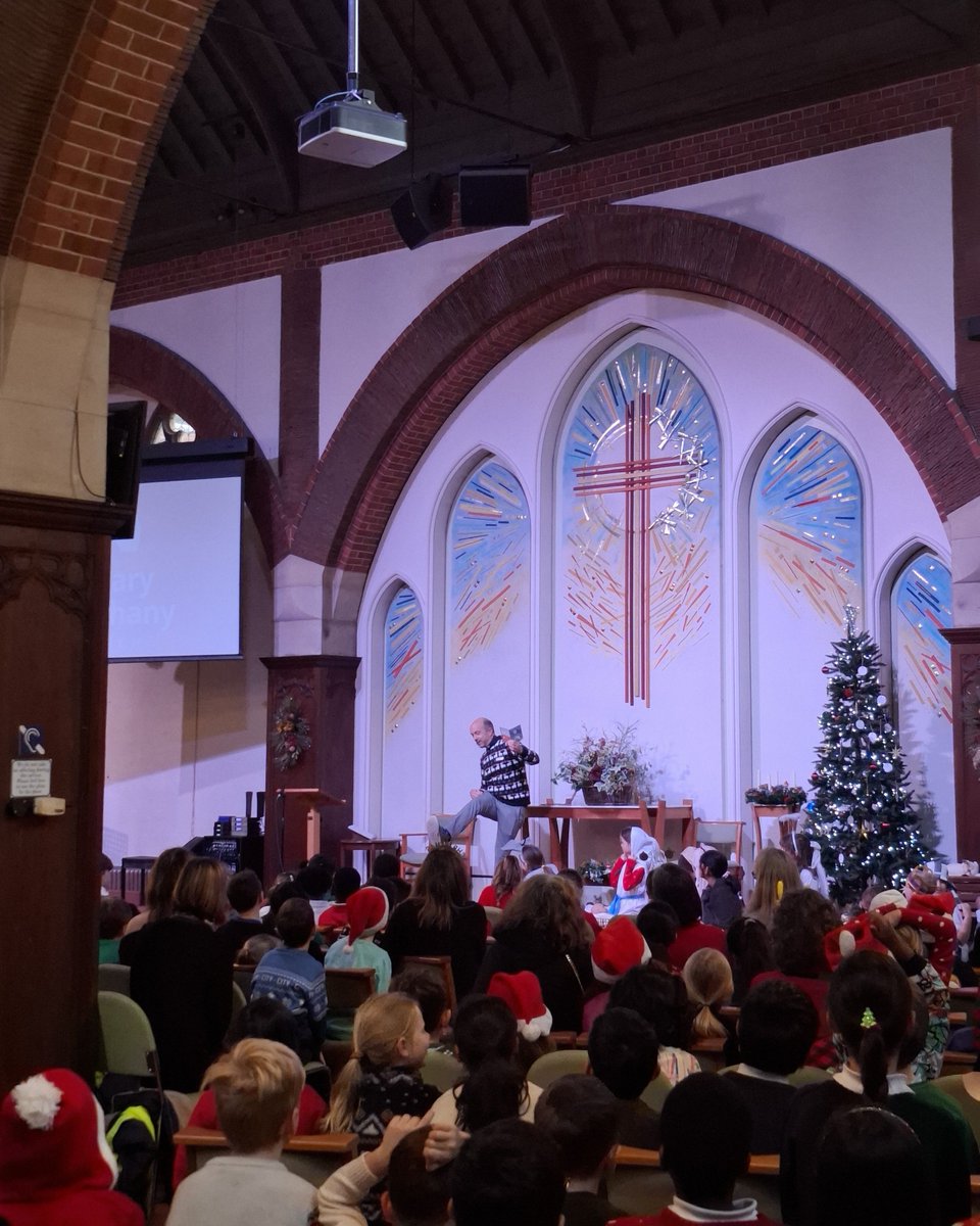 We had a wonderful time with our local school Christmas services this week! You too can hear about the true meaning of Christmas at our Crib Service, 3pm on Christmas Eve. Please do dress up in any nativity costume you may have.

smob.uk/christmas #SMoBWoking #Woking