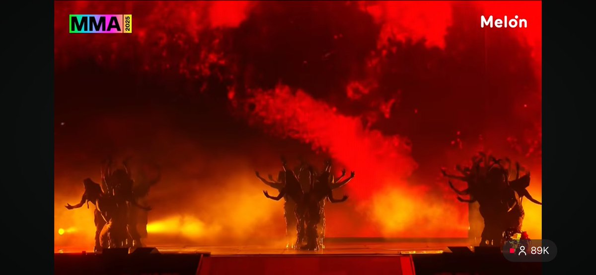 kokokbop's tweet image. OHMYGOD EXO!!!!!!!!!