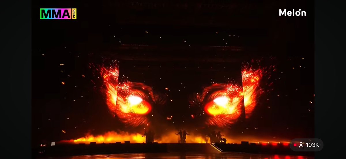 kokokbop's tweet image. OHMYGOD EXO!!!!!!!!!