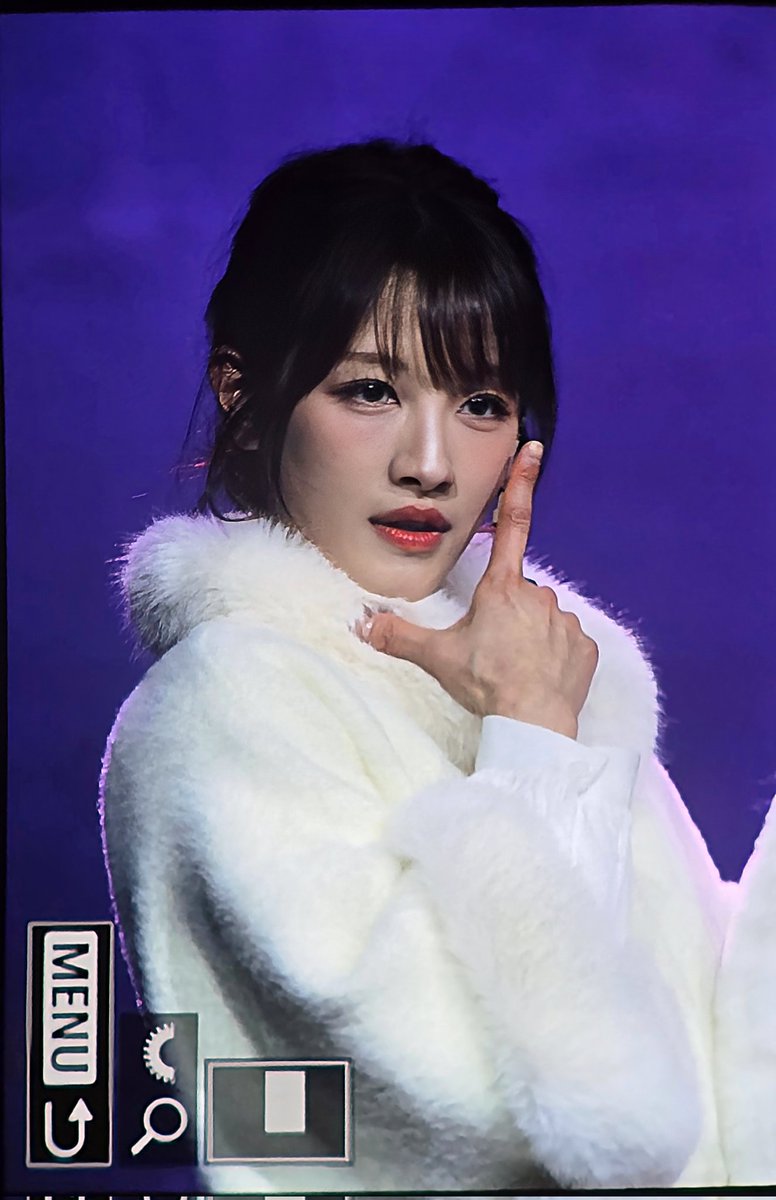 Autumn__Duck's tweet photo. 251220 뮤지컬 테이크오프 프리뷰

#승희 #오승희 #SeungHee 
@offseunghee https://t.co/i41elGifW3