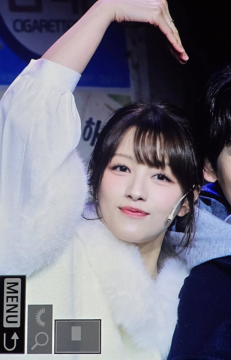 Autumn__Duck's tweet photo. 251220 뮤지컬 테이크오프 프리뷰

#승희 #오승희 #SeungHee 
@offseunghee https://t.co/i41elGifW3
