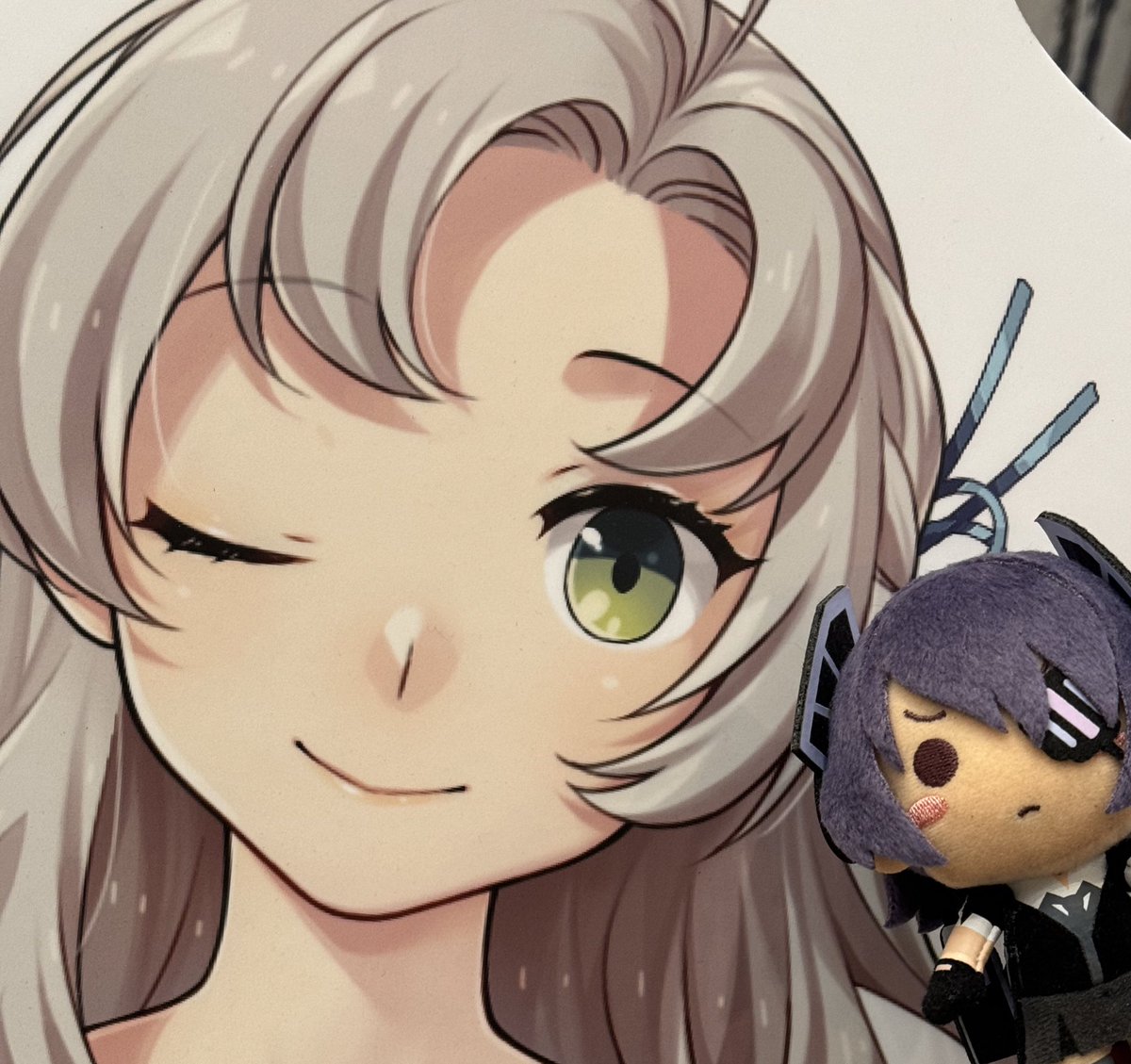 まだ仕上げはできてないけど
衣笠駅で衣笠さん!😘
初めての艦これリアイベ
参加でしたが楽しめました〜!!🥳🙏

横須賀はほぼ地元なので嬉しかったです!
また行きたいしまたやって欲しい!💪 