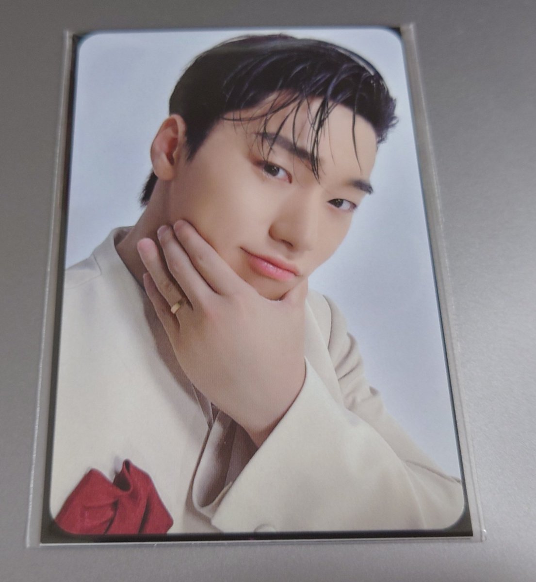 ATEEZ サン トレカ 手渡し ATEEZ VR 入場特典 トレカ 交換 CONCERT LIGHT THE WAY アチズ 譲 2週