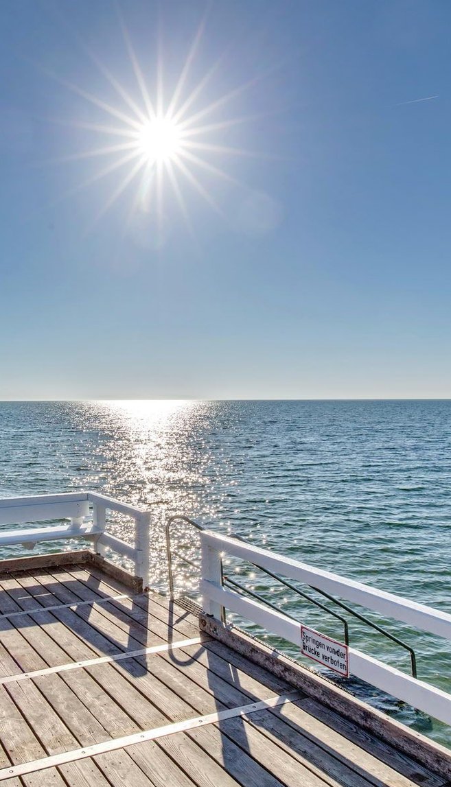 Syida991's tweet image. おはよー まったりしたい気分。ストレッチでもしよ💪。静かに過ごそ 😴 👤