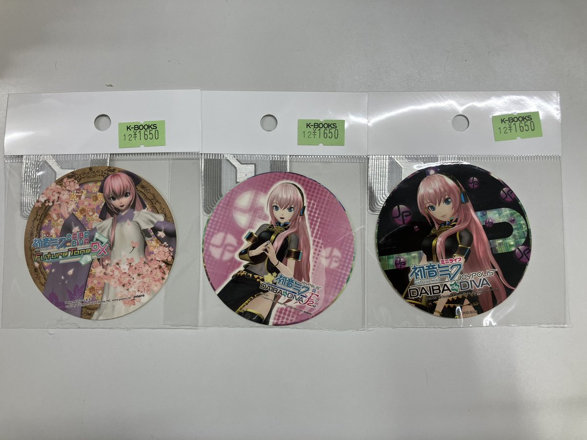 入荷情報】 ボーカロイド DAIBA DE DIVA ステッカー 巡音ルカ 各種入荷