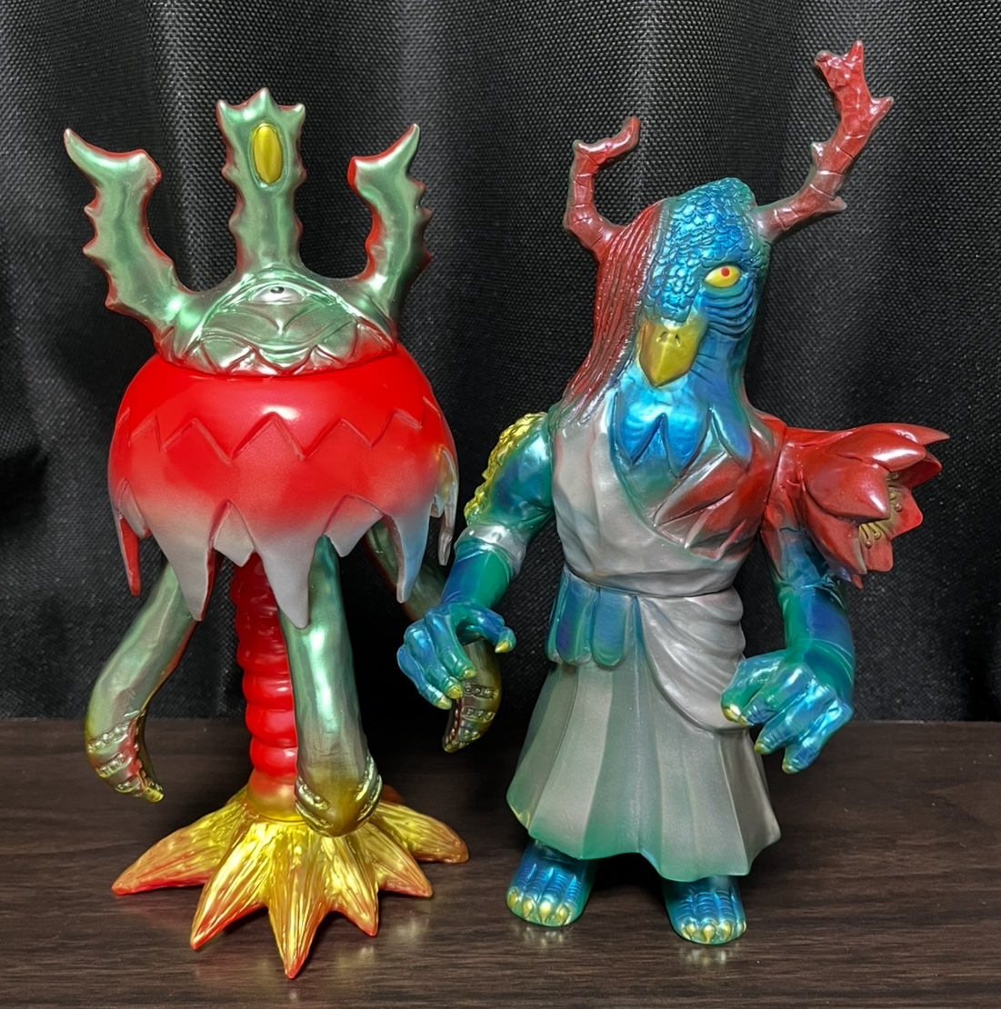 マーミット様で、ユニバーラゲスとアクエリウスの予備在庫品を何とか