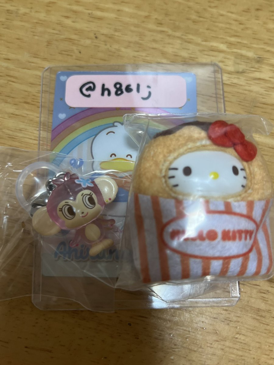h861j's tweet photo. @tigtig_lov 度々失礼いたします。
画像送付しますのでご確認ください。
また、ナルミヤのめじるしアクセサリーですが、こちらの種類でよろしければお譲りできますので、2:1でのご検討をよろしくお願いいたします。 https://t.co/9gtfkrh9L6