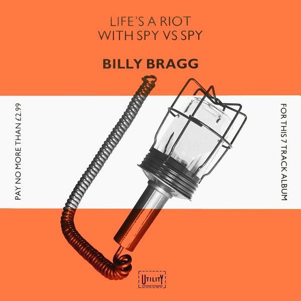 NYcheesy's tweet image. Happy Birthday 🎈 🎸
#BillyBragg 6️⃣8️⃣

‘Life's a Riot With Spy vs Spy’ in all its 16 minute glory

1. The Milkman of Human Kindness
2. To Have or to Have Not
3. Richard
4. A New England
5. The Man in the Iron Mask
6. The Busy Girl Buys
Beauty
7. Lovers Town Revisited