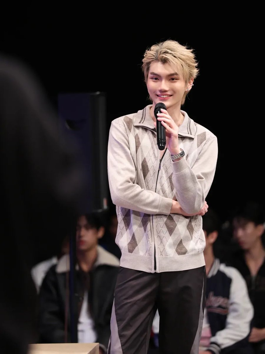 ทรงนี้ชีสวยอะ เหมาะมาก คือสวยแบบเชิ่ดๆยืนสวยๆให้คนมอง ดูลูกคุณ สวยยยยย 😘<a href="/Patsaperth/">Perthpsr</a> #perthpsr