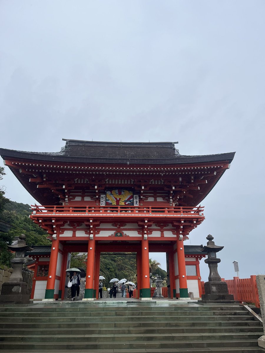 chhutthauthinn's tweet photo. 大雨の中で参拝してきました。 https://t.co/xvG2F739ce