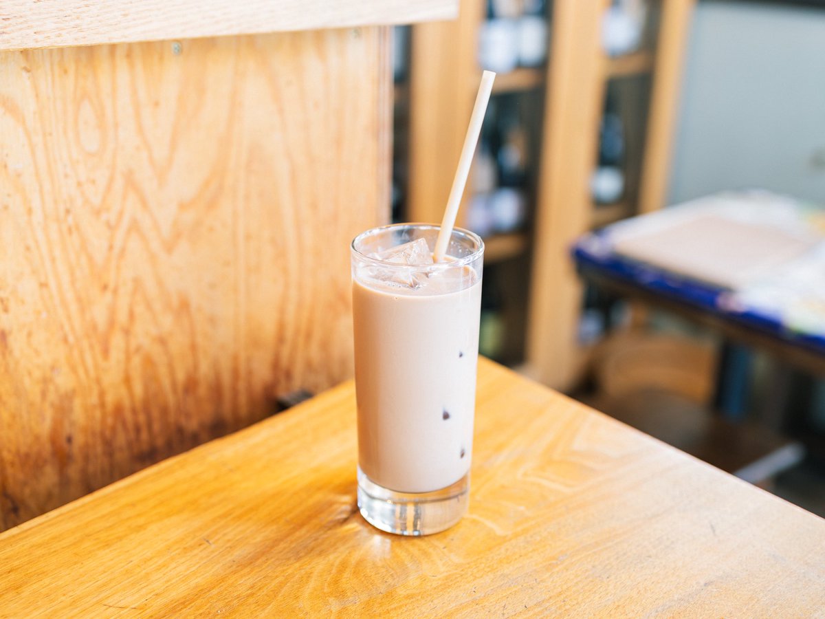 juncom06's tweet image. 昨日は年内最後の美容院。
スッキリ年が越せそうです🙏✨

お昼は鯖バインミーとチャイ。
バインミーは、トマトと一緒にじっくり煮込んだ鯖、なますの相性がバッチリ！
おいしかった〜