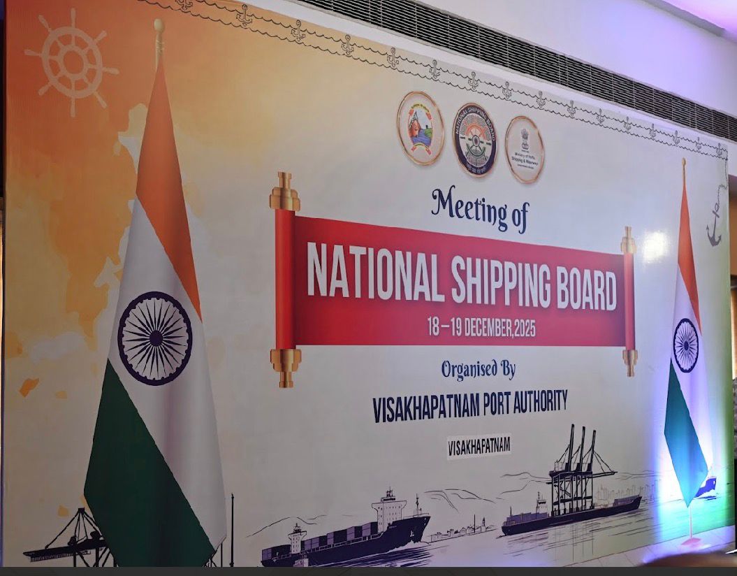 TREACG_'s tweet photo. TREACG President Shri Mukesh Jain highlighted export and logistics challenges of land-locked states like Chhattisgarh at the National Shipping Board (NSB) meeting.

@APEDADOC @concor_india @DoC_GoI @shipmin_india https://t.co/NMASeHNbBT