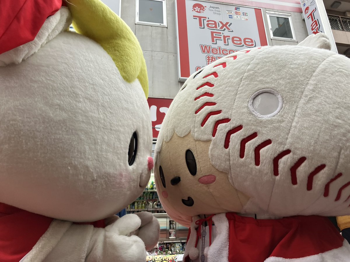 ゆめちゃんとたまベヱの2ショット
かわいい
#オレンジ通りクリスマスフェア
#たかたのゆめちゃん #たまベヱ