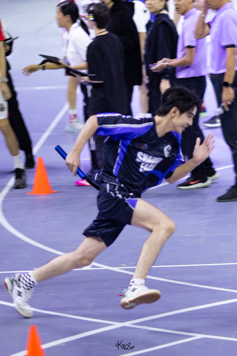 nn_tand's tweet photo. #sea_ta_lay || 20/12/25 🔩

พี่นั่งวิ่งเท่ไปมั้ยย

CHEER UP SEAKEEN NONGNOOONG
#GMMTVStarlympics2025
#SeaKeen #ซีคีน https://t.co/HPIGFgVO8c