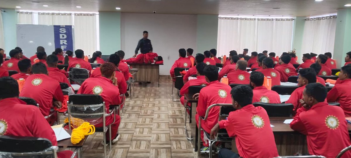ndmaindia's tweet photo. YAMS: Training of 99 MY Bharat volunteers has begun in Vaishali district, Bihar, under the Yuva Aapda Mitra Scheme.  

Guided by @NDMAindia &amp; @BsdmaBihar, the programme aims to build a cadre of trained youth volunteers to assist communities in disaster response and resilience. https://t.co/GHL0pqXO7n