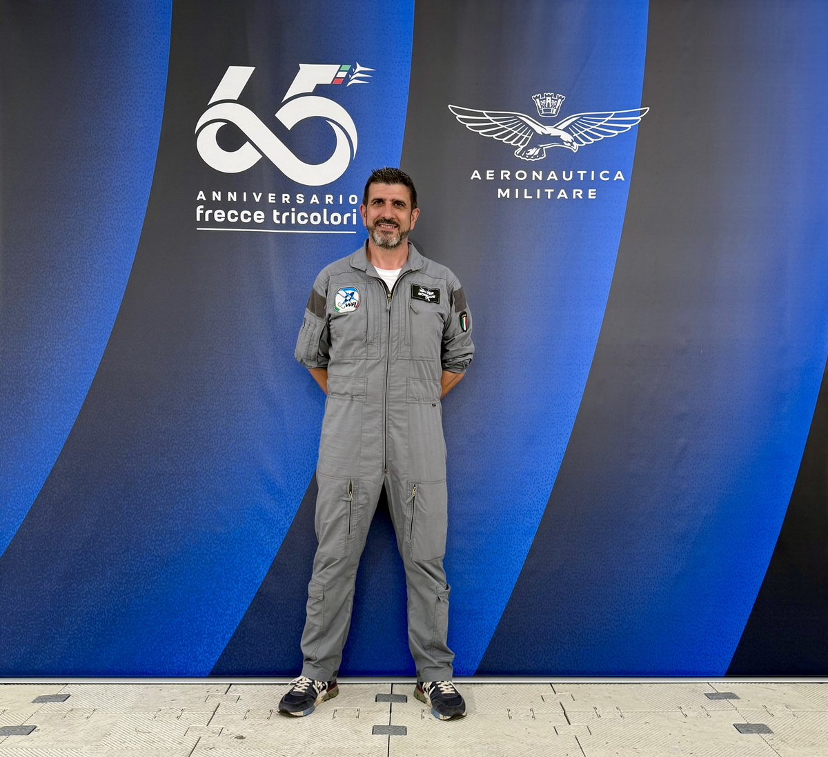 Tanti auguri di #buuncompleanno  nostro gregario destro Walter Mondani
.
#weflyteam #osavolare #daretofly #WeAreUnstoppable
#piloti #disabili #pilot #disabled