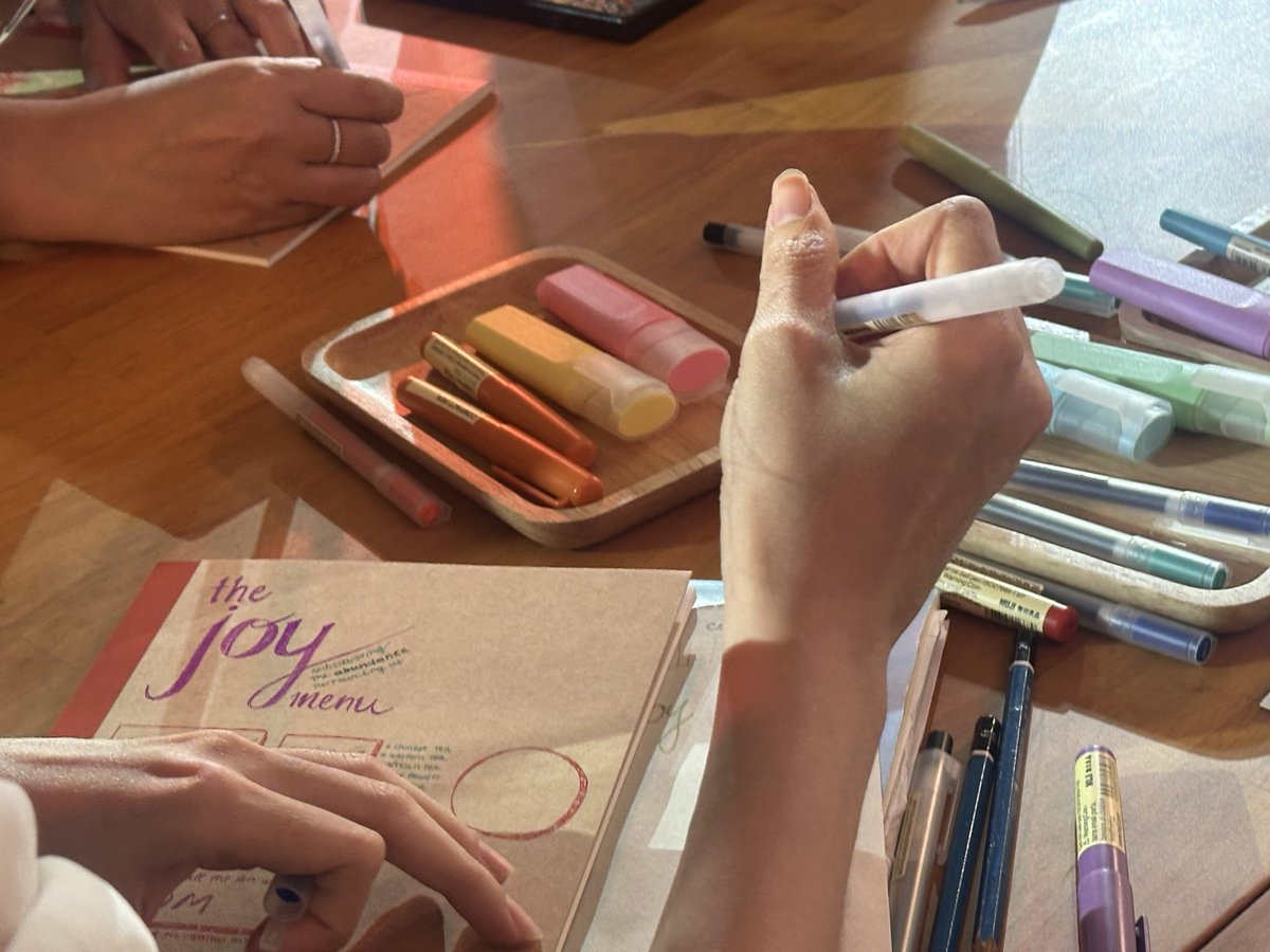 archive.nneneiie tweet media