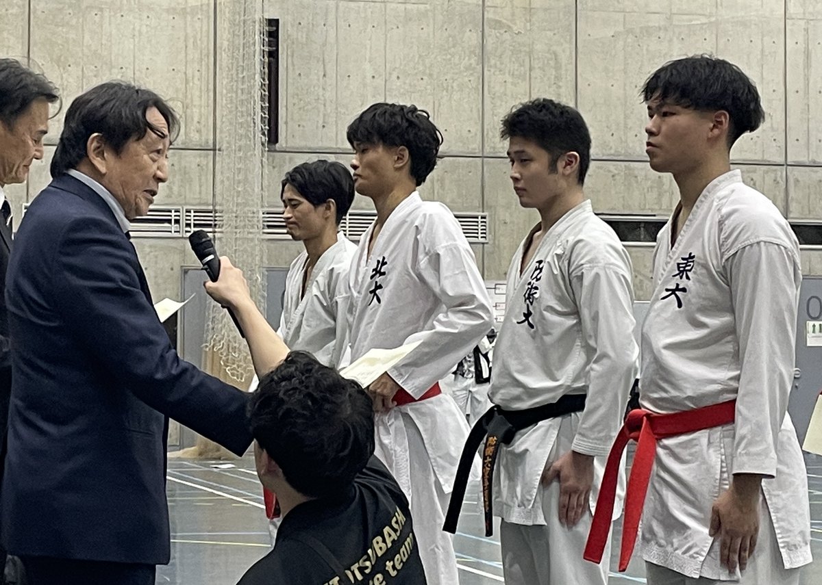 TodaiMaterial's tweet photo. 当学科の森田一樹教授が部長を務める東大空手部が第46回全国国公立大学空手道選手権大会(11/9)で優勝しました！また、当学科所属の黒崎雄大さんが最優秀選手賞を受賞しました。 https://t.co/RisxIbaJBo