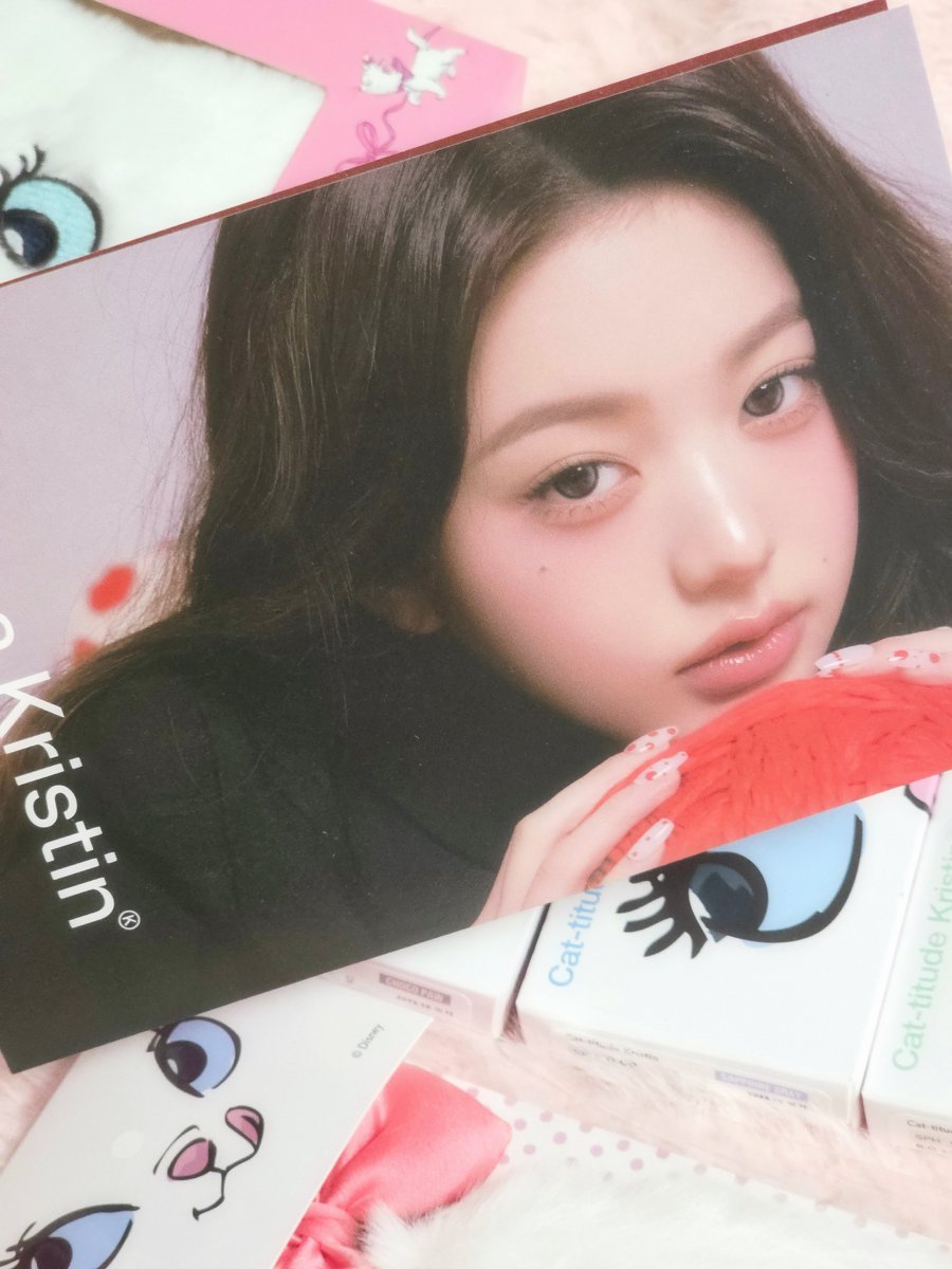 #협찬 <a href="/hapakristin_kr/">하파크리스틴</a>
캣티튜드 크리스틴 x 디즈니 마리의 사랑스러운 콜라보🐈🩷
겨울 한정 스페셜 패키지로 아기 고양이 마리와 캣티튜드 크리스틴의 포근하고 신비로운 겨울이 담긴 시딩 키트❄️
얼른 후기 가져와 볼게요!!