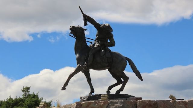 Budget Travel tweet media