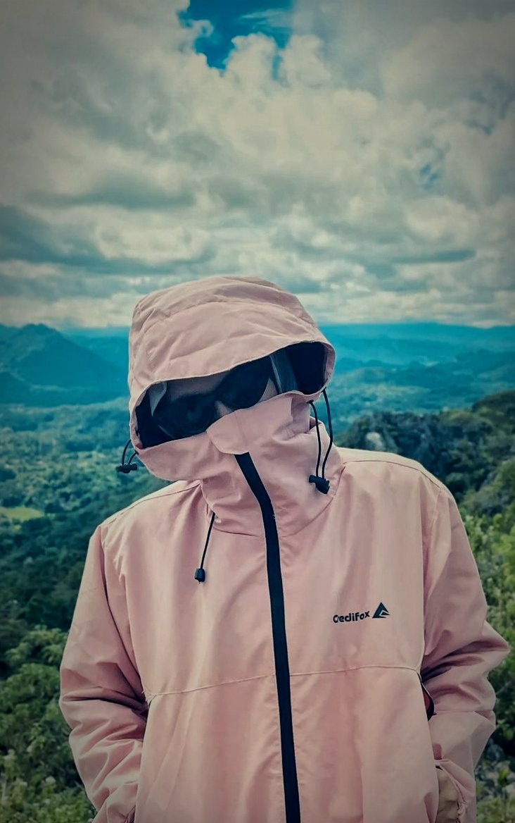 Emoticon Biru tweet media