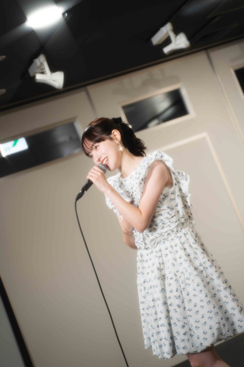ayami_staff's tweet photo. 「k.o.i. note vol.1」
リリース記念イベント、ご来場いただきありがとうございました☺️

「モノトーンの夏」これからもたくさん聴いてくださいね🌻 https://t.co/xkFh9S1A6Q