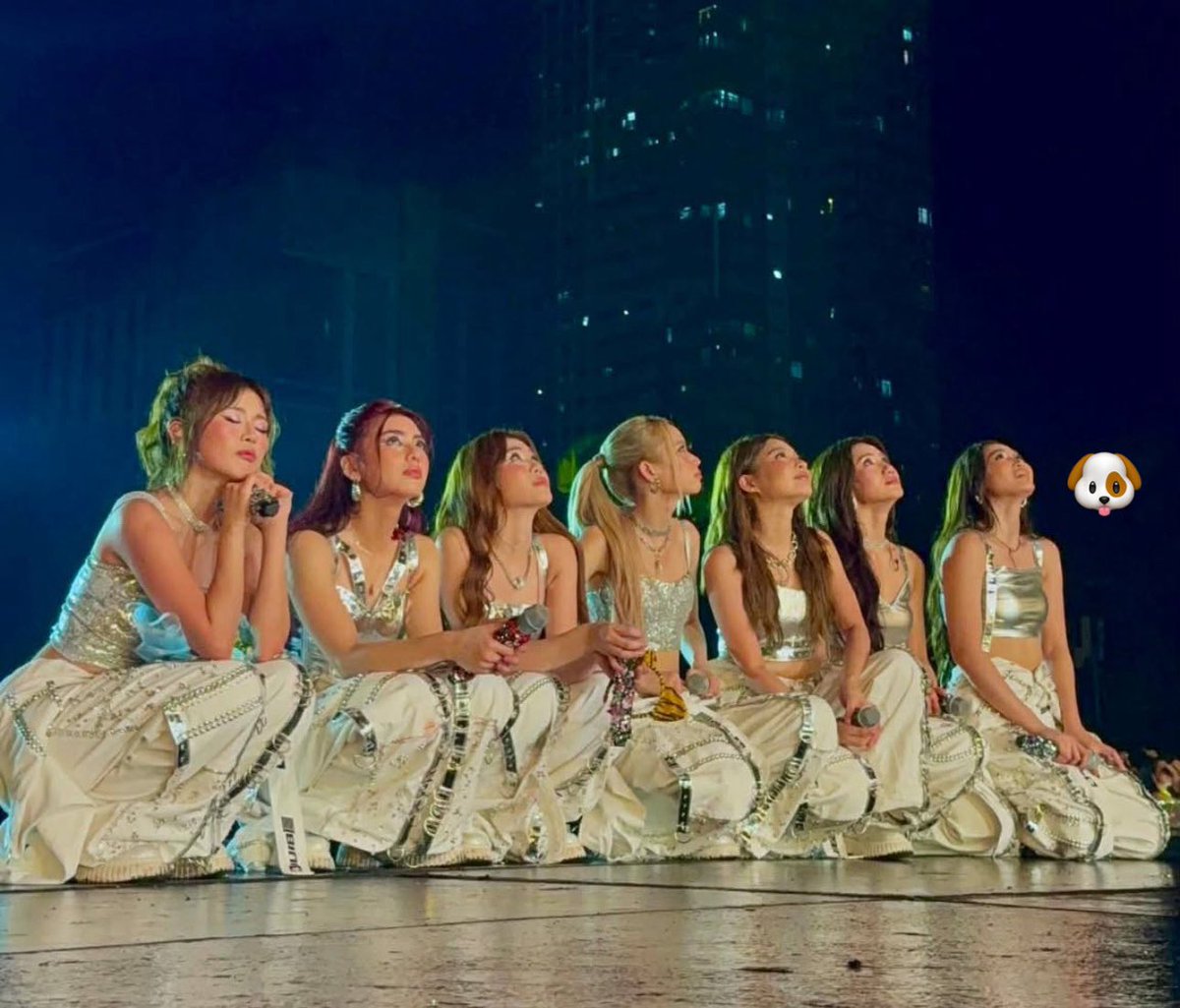 bini_biancs's tweet image. May the universe be kind you, our walo 🥺🫶🏻 #BINI