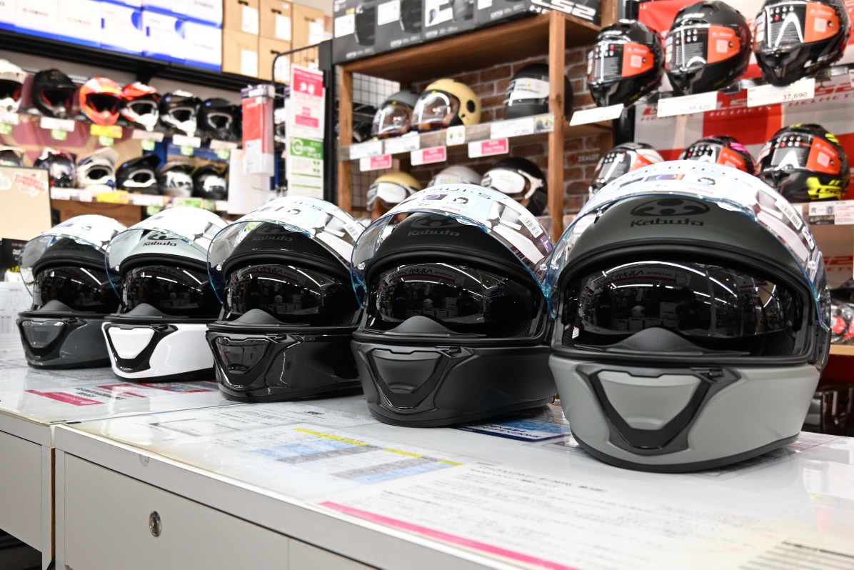 naps_tokai's tweet image. ＃ナップス一宮店 です☆彡

✨新商品入荷✨
＃カブト ＃KAMUI5 入荷しました～♪
旧モデルよりもレベルアップしてます🔥

5色展開でご用意あります！
気になる方は是非ご来店お待ちしております★

＃一宮のヘルメット屋さん