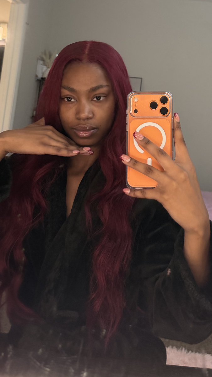 notdaliahj's tweet image. Red Ruby the Sleezeeeee