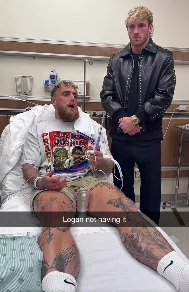 TheCameraManC's tweet image. Anthony Joshua Broke Jake Paul’s Jaw 👀 #PaulJoshua