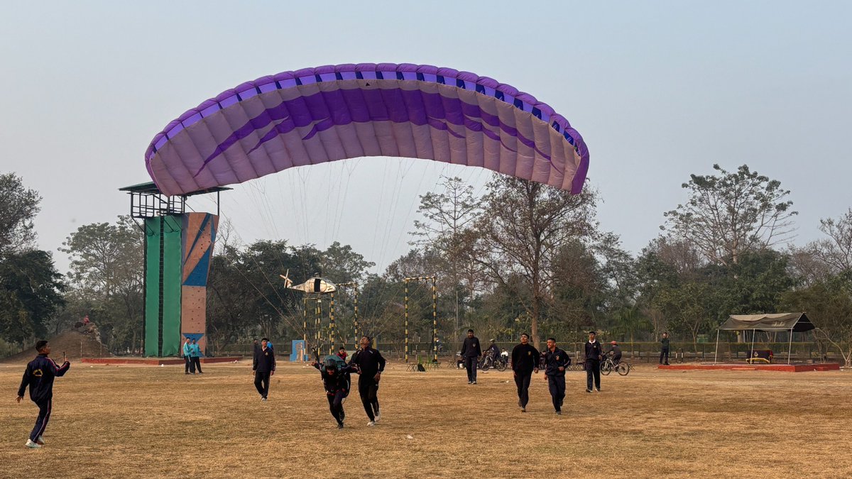 BSF_BIAAT's tweet photo. ##BSF,##NCC , 50 cadets of NCC Uttarakhand Dte were given a week long adventure training at BSF Institute of Adventure and Advance Training Dehradun w.e.f 15.12.25 to 20 .12.25 on three paradigm i.e High Altitude Ops Trg wing ,Aquatic Ops Trg wing and Aerial and Aero Sports wing. https://t.co/Rj5yUiHjW2