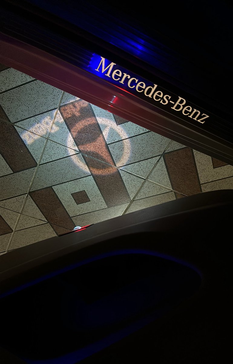 8 (@haaybj) on Twitter photo 