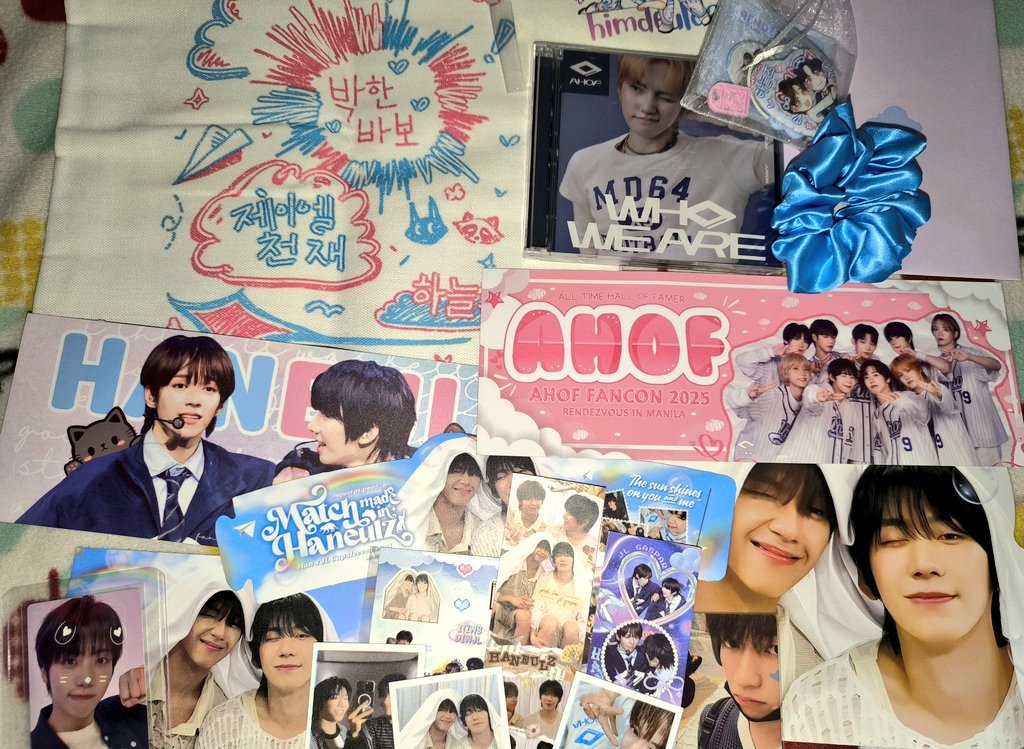 9JwLz_701's tweet photo. Hi @HaneulzPH @haneulzph_azure !! Received these lovely items last Wednesday ☺️💙 Thank you soooo much 🫶 https://t.co/7qZY2w78sx
