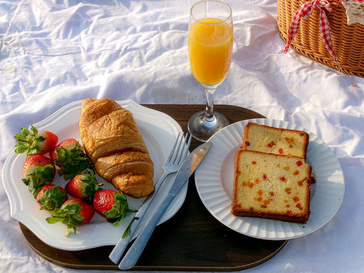 devilsttar's tweet image. mornin 🦢